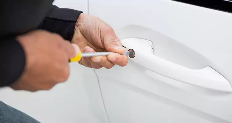 Door Knob Repair Plate in Altamonte Springs, FL