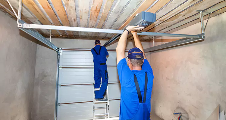 Garage Door Opener Technician in Altamonte Springs, FL