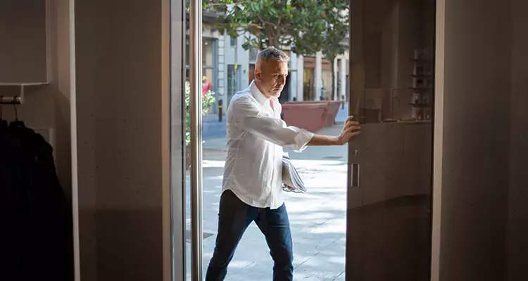 Track Cleaning and Repair for Stuck Doors in Altamonte Springs, FL