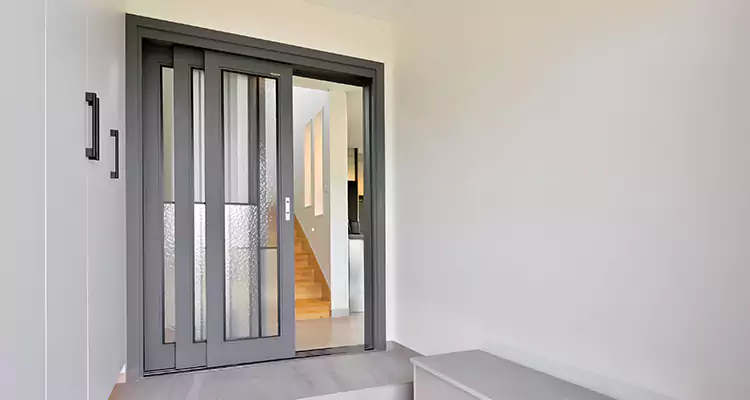 Fix Sliding Patio Door Rollers in Altamonte Springs, FL